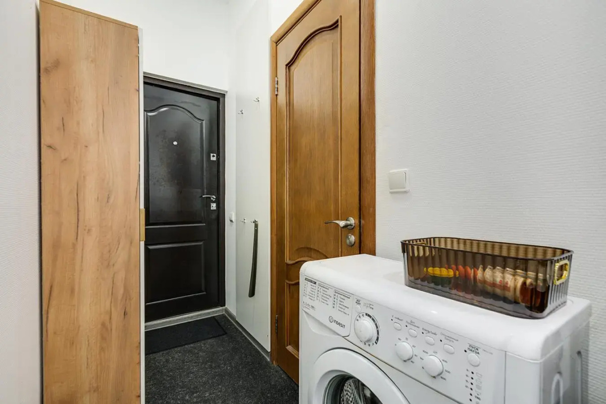 ВПитер на сутки на улице Петропавловская