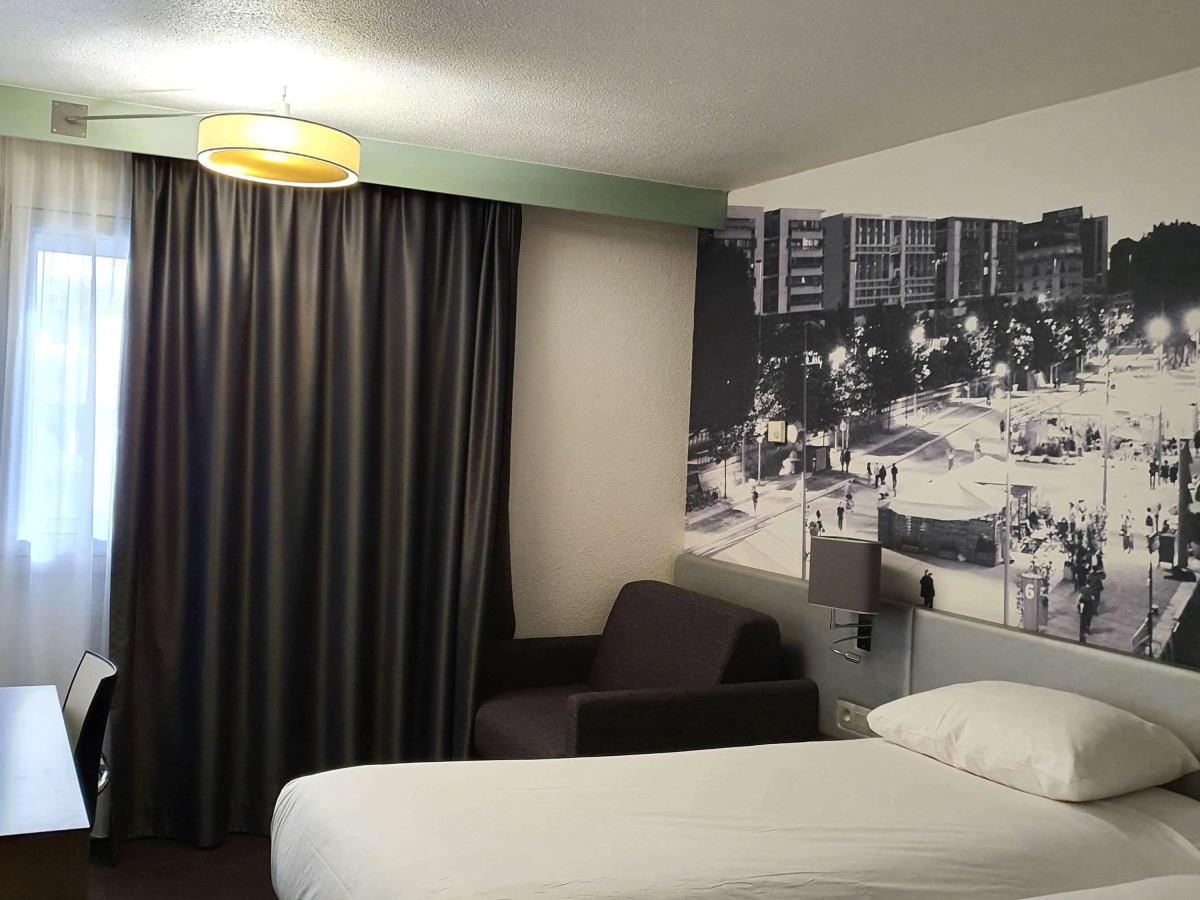 ibis Styles Paris Tolbiac Bibliotheque