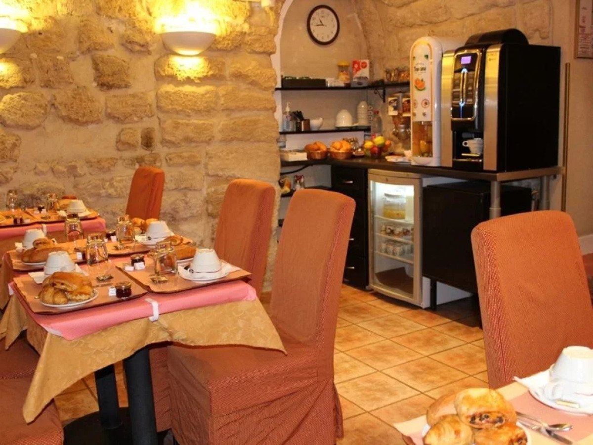 Austin's Saint Lazare Hotel