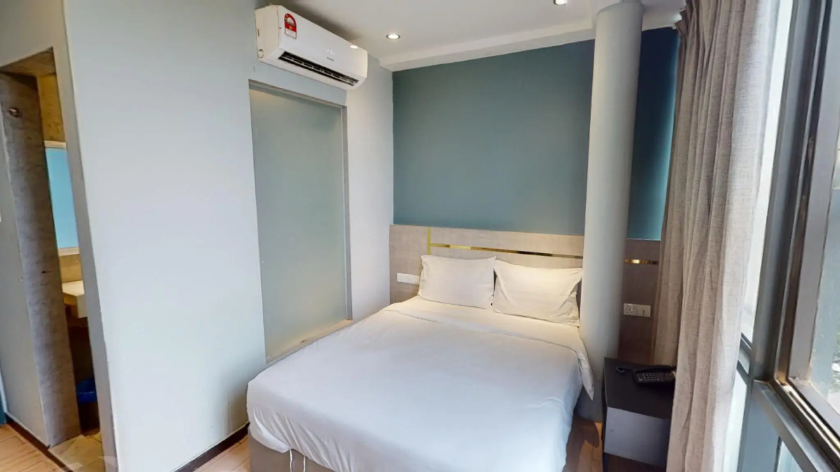 Отель 99 Sepang Klia