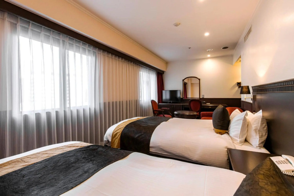 Kobe Tor Road Hotel Sanraku