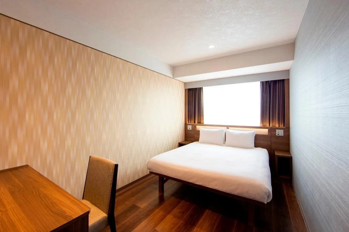 karaksa hotel grande Shin-Osaka Tower