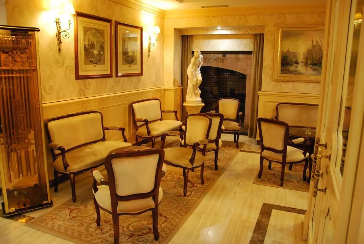 Hotel Infanta Isabel