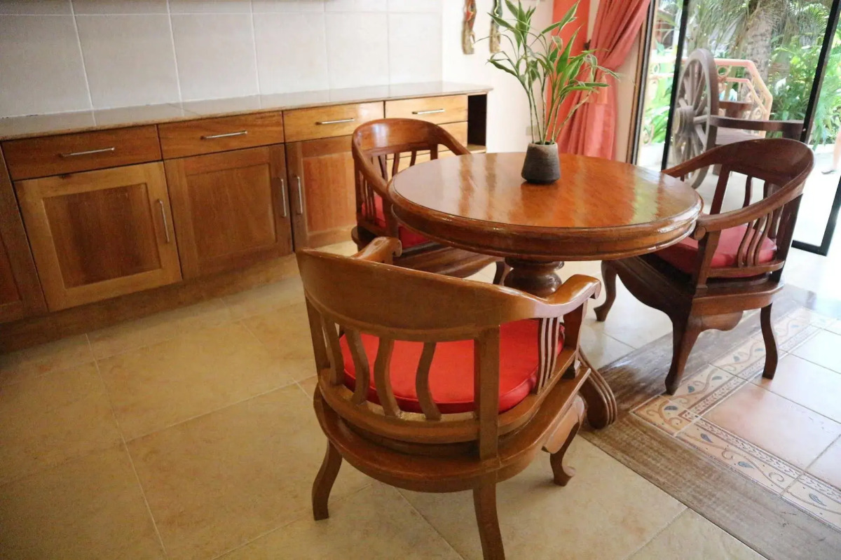 Nigi Nigi Too Beach Resort