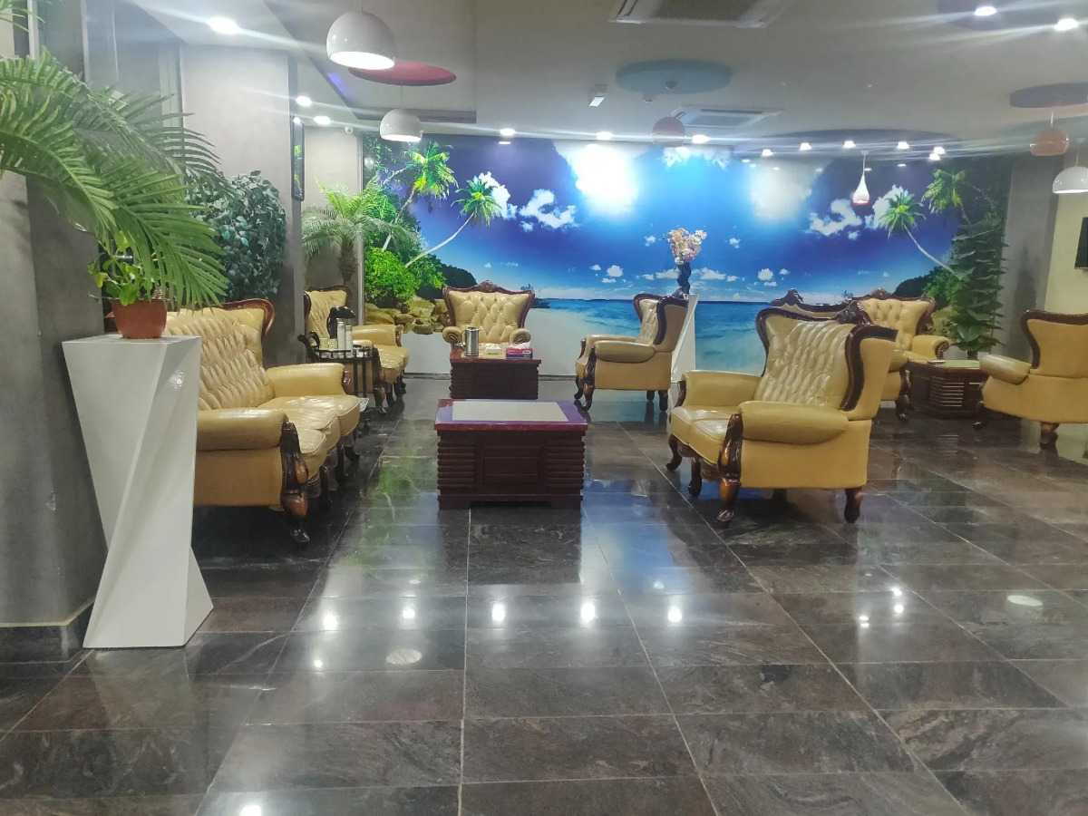 Отель Palette Muscat Al Bayrahaa