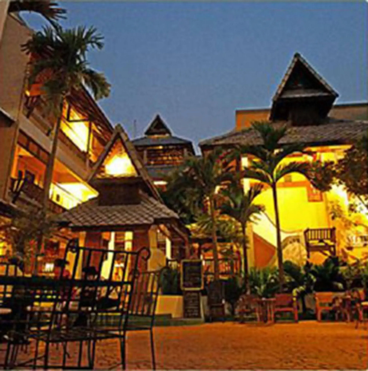 Tadkham Village, Chiang Mai