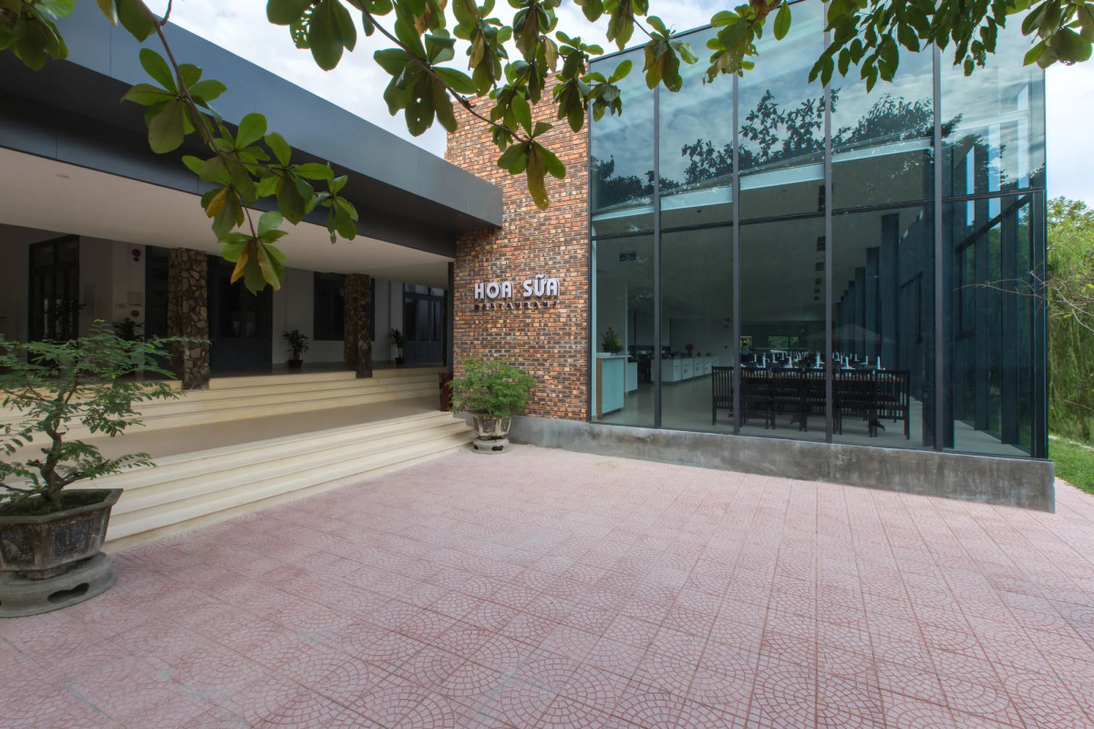 Thanh Tan Hot Springs By Fusion