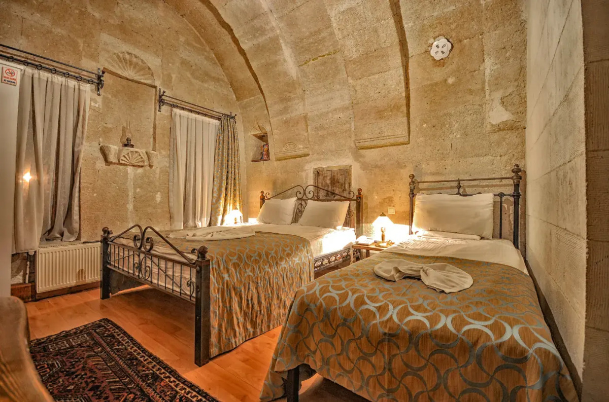 Nomads Cave Hotel & Rooftop