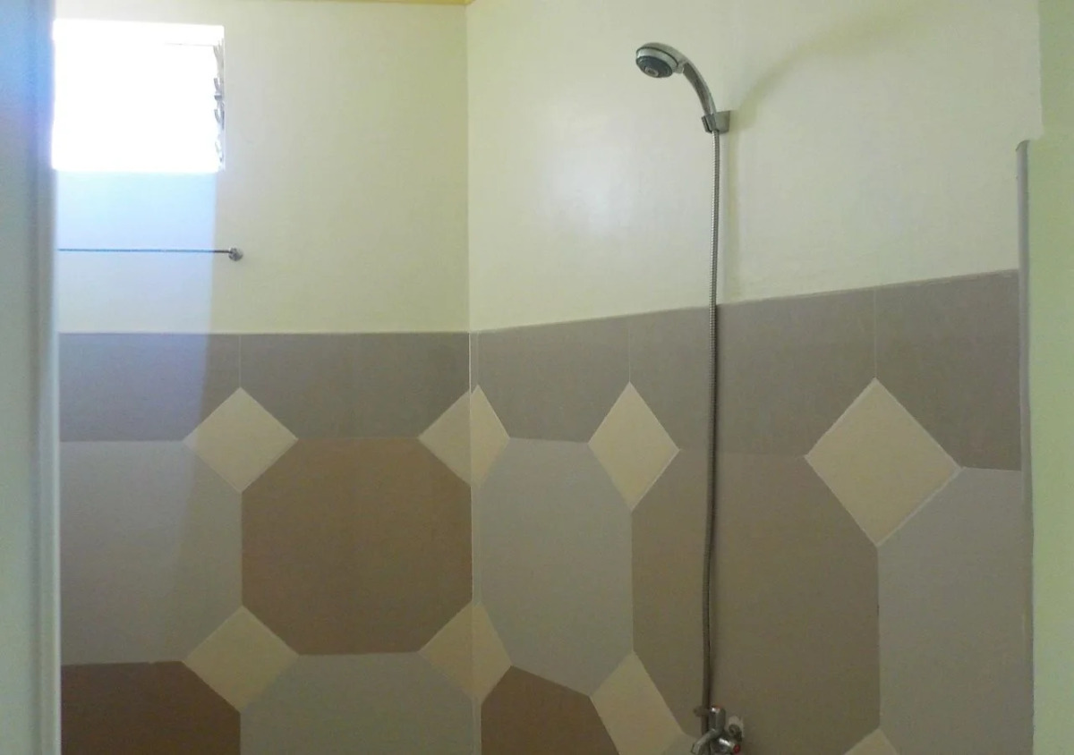 Aranas-Carillo Travellers Inn