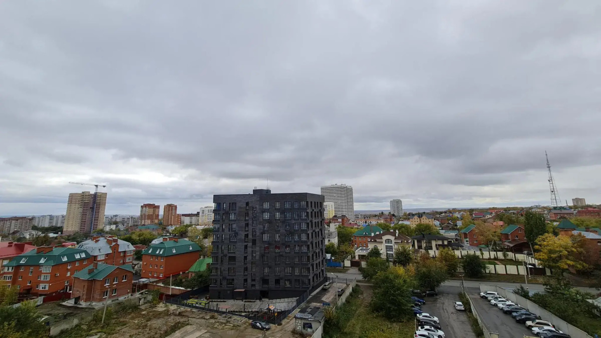 Много квартир на улице Федерации