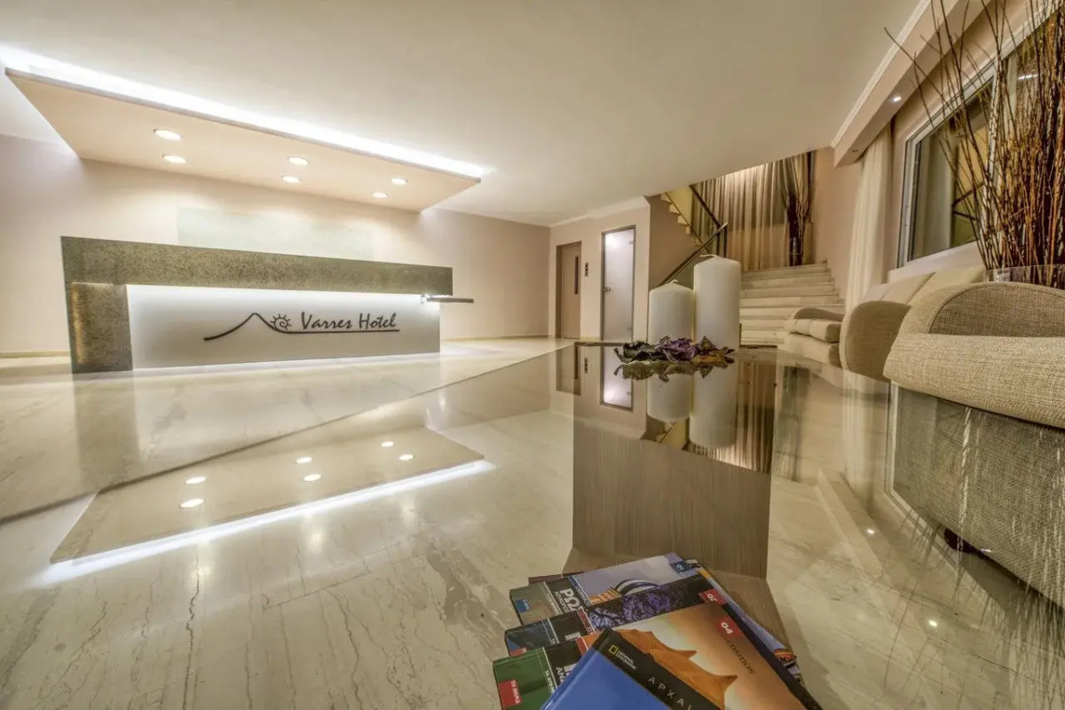 Varres Hotel