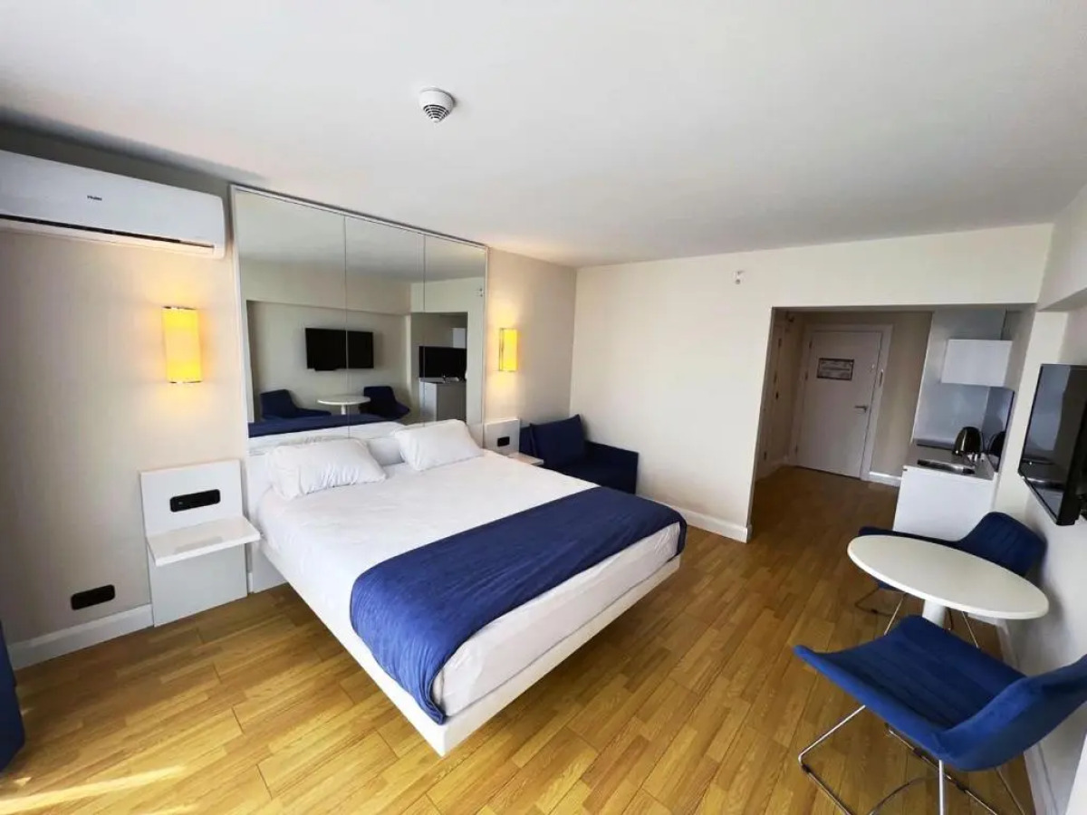 Апартаменты Orbi City