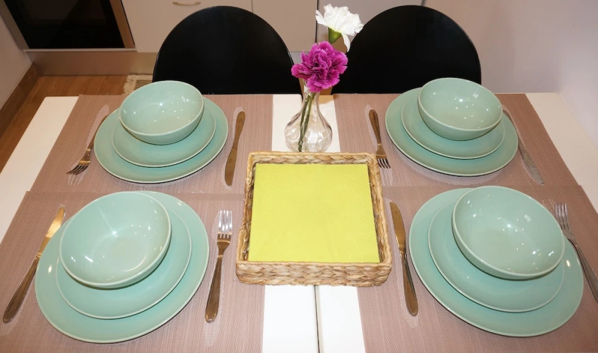 Oriente DNA Studios & Rooms