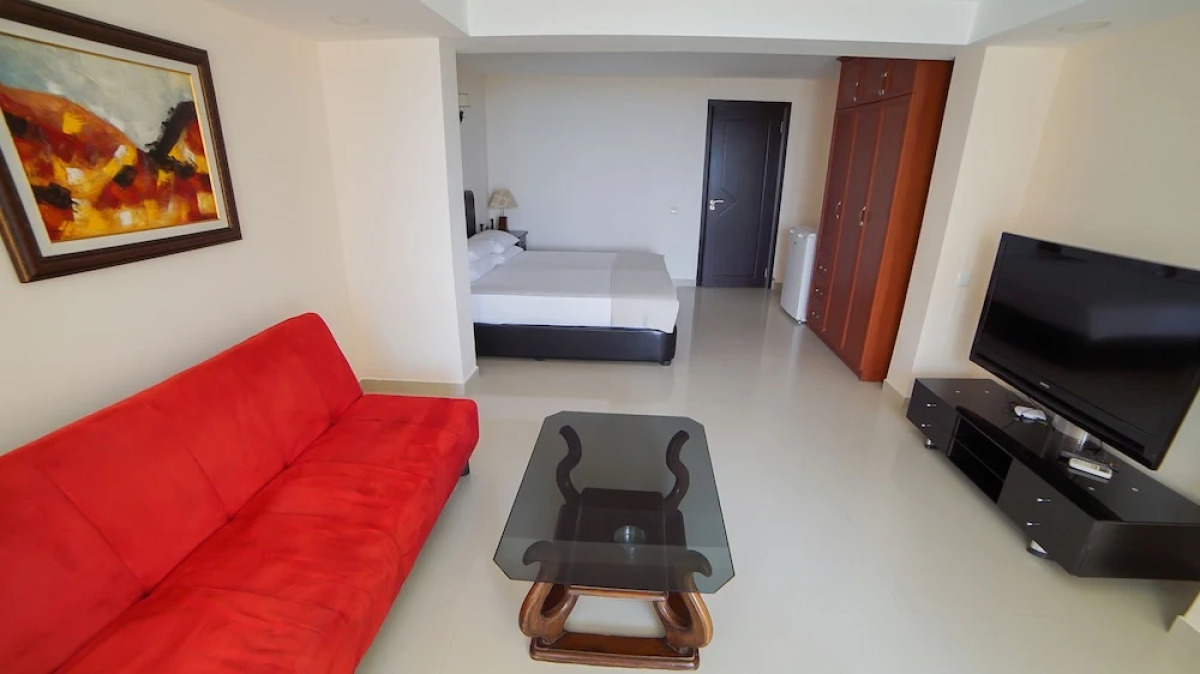 Пляжный клуб «Кобулети»