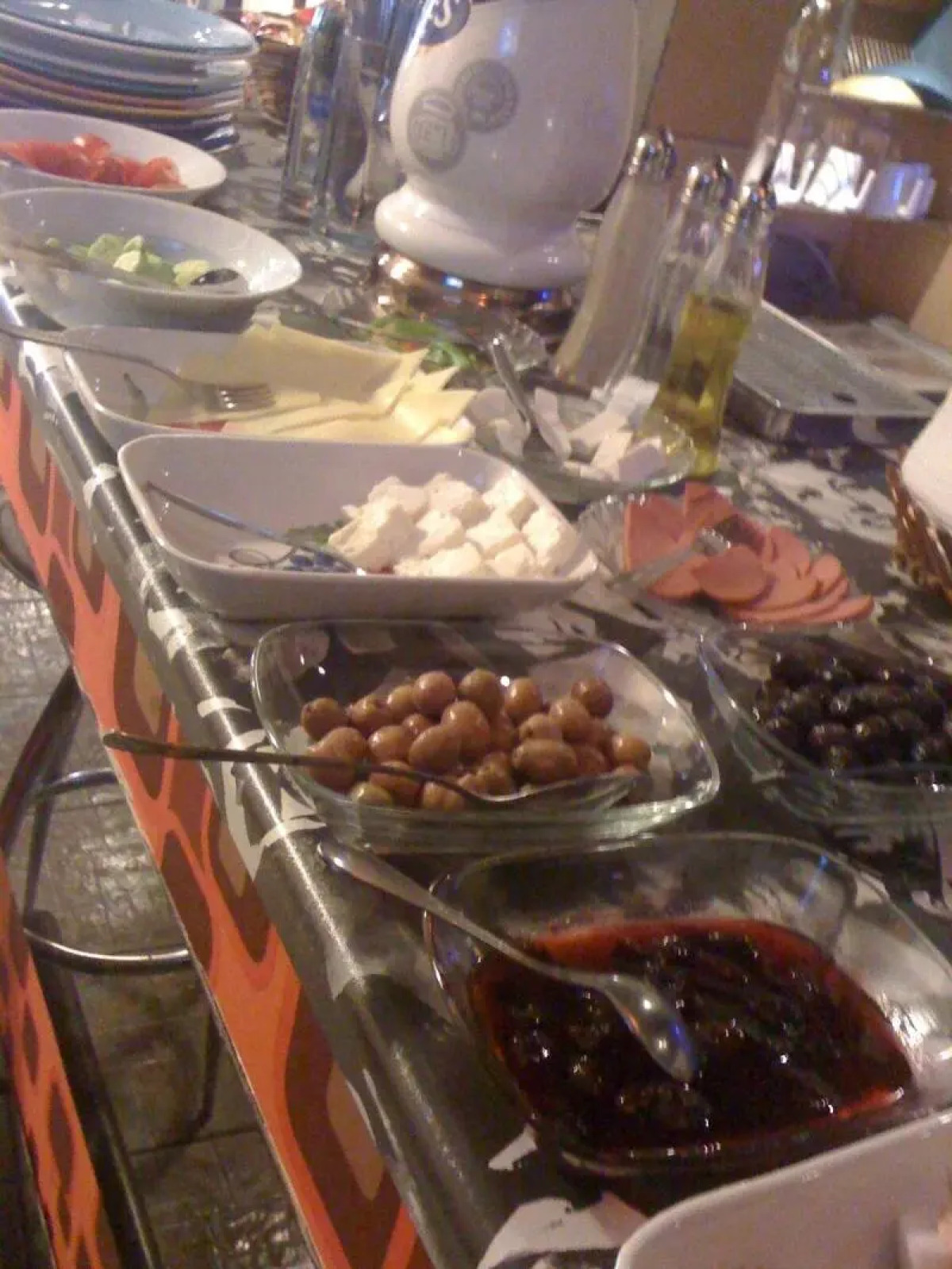 Chilloutlya Hostel&Bar