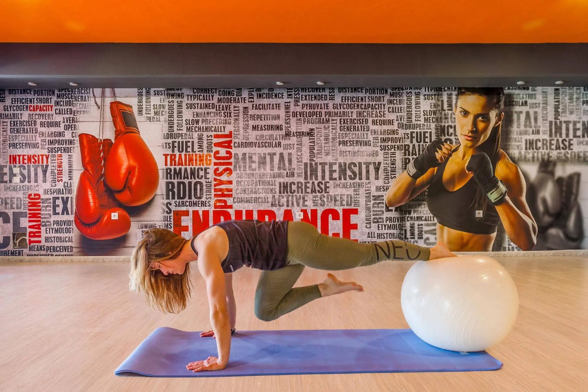 Kipriotis Hippocrates & Maris Suites