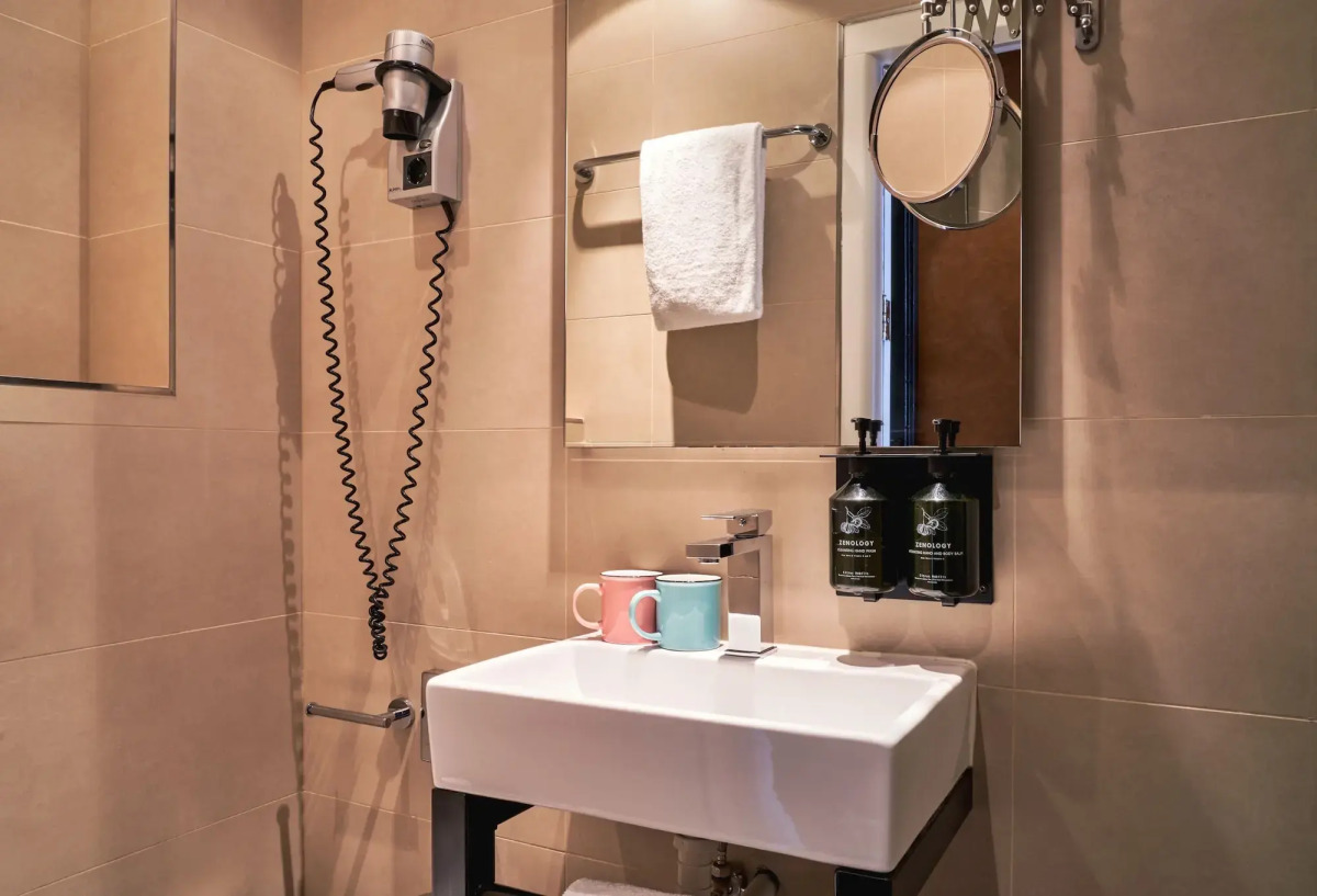 Max Brown Hotel Museum Square, part of Sircle Collection