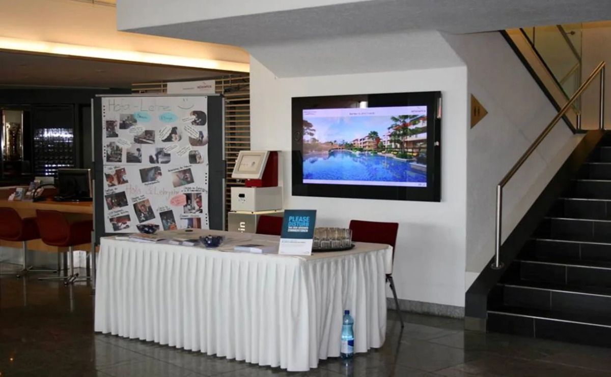 Mövenpick Hotel Zuerich-Airport