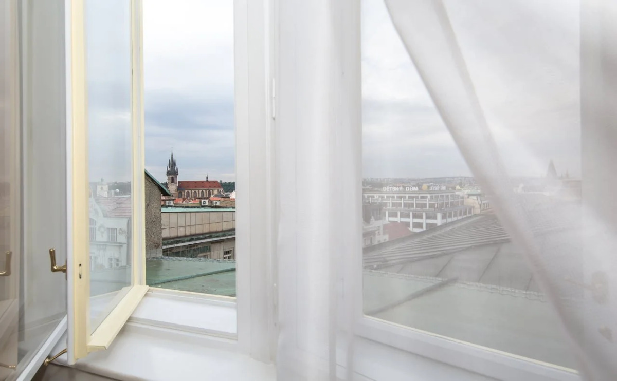 Merchant's Crown Suites and Spa