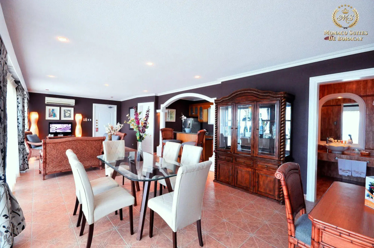 Monaco Suites de Boracay