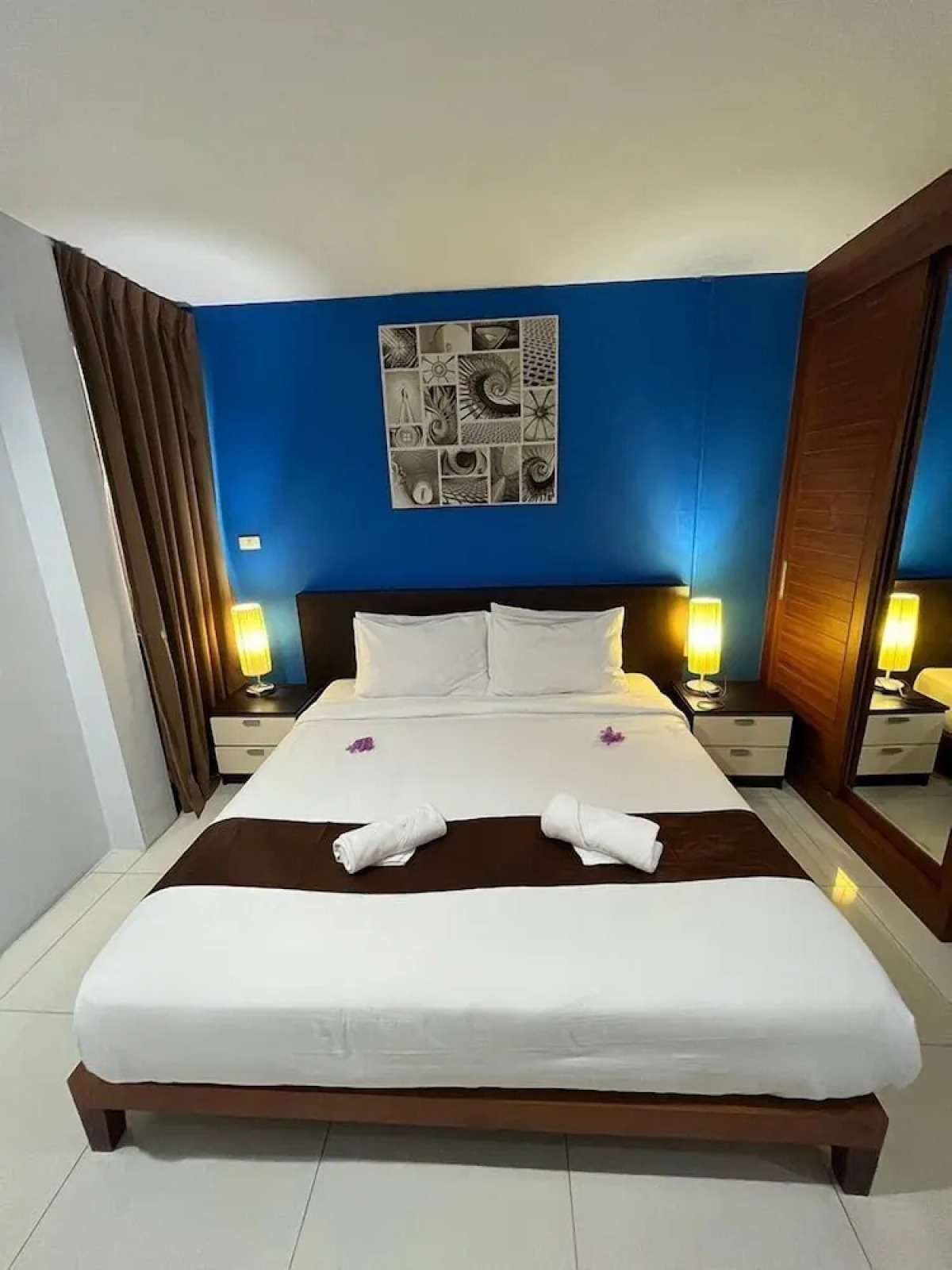 Отель La Xenia Kata Beach