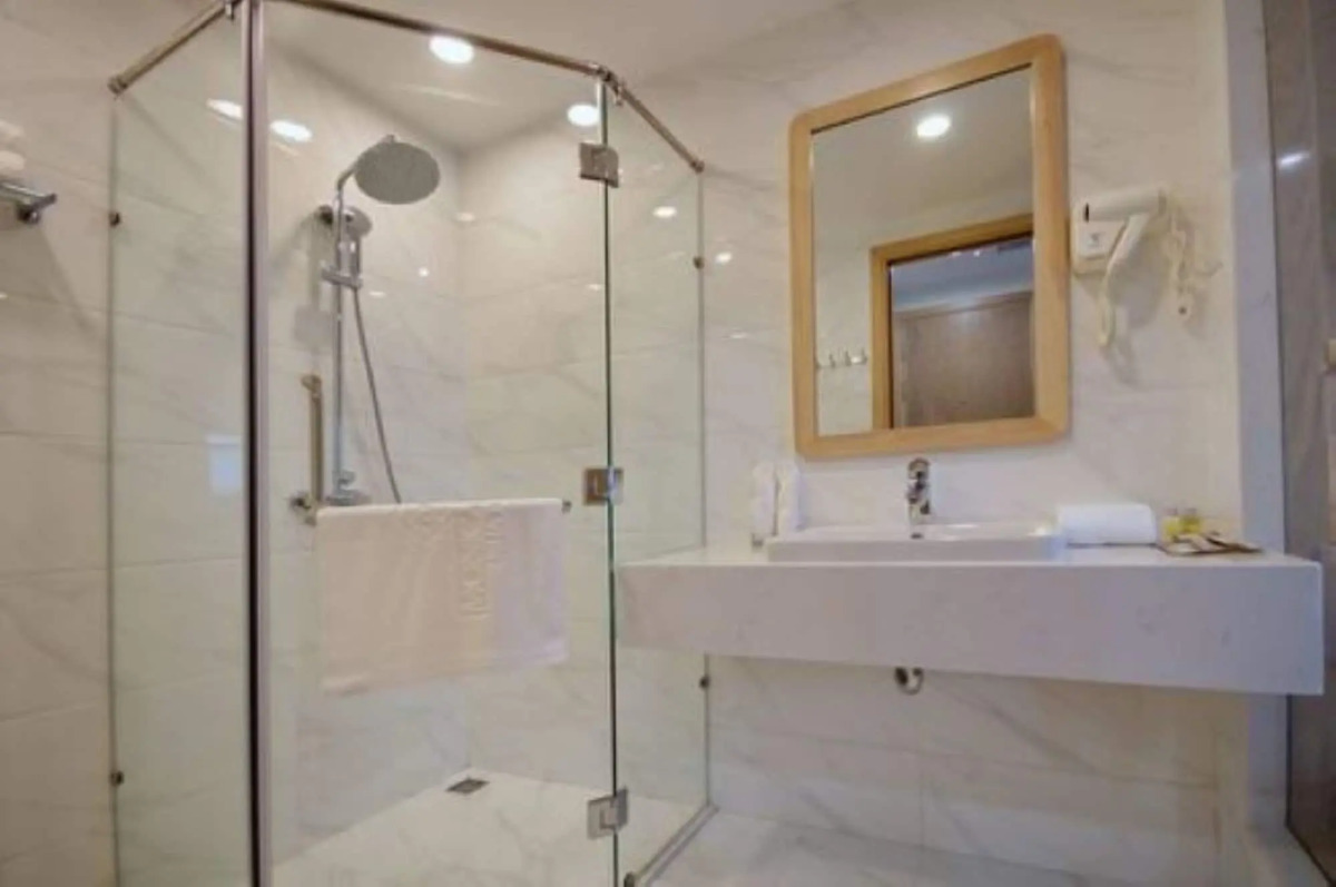 Gibson Hotel Nha Trang