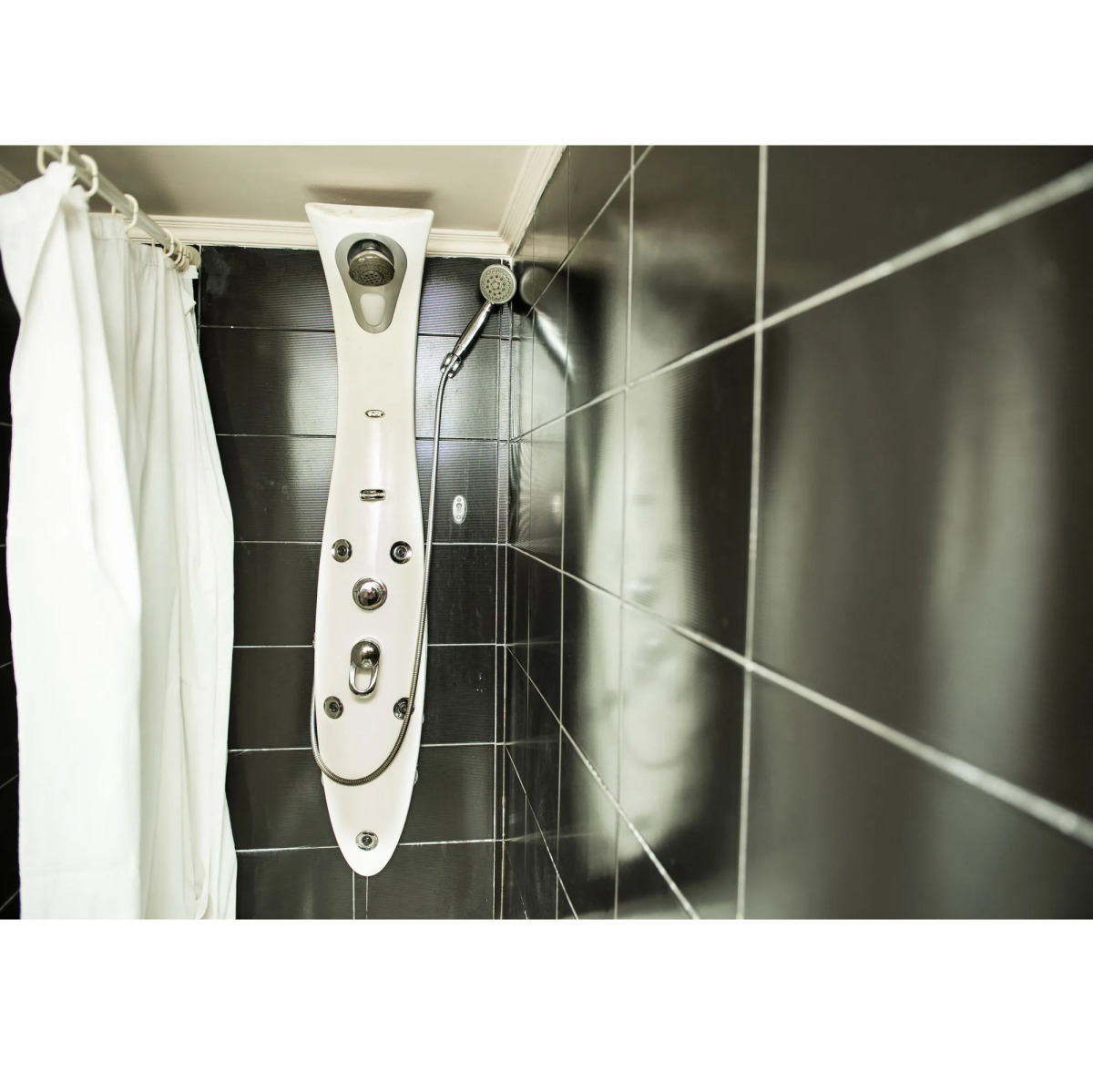 Cherry Maryski Hotel