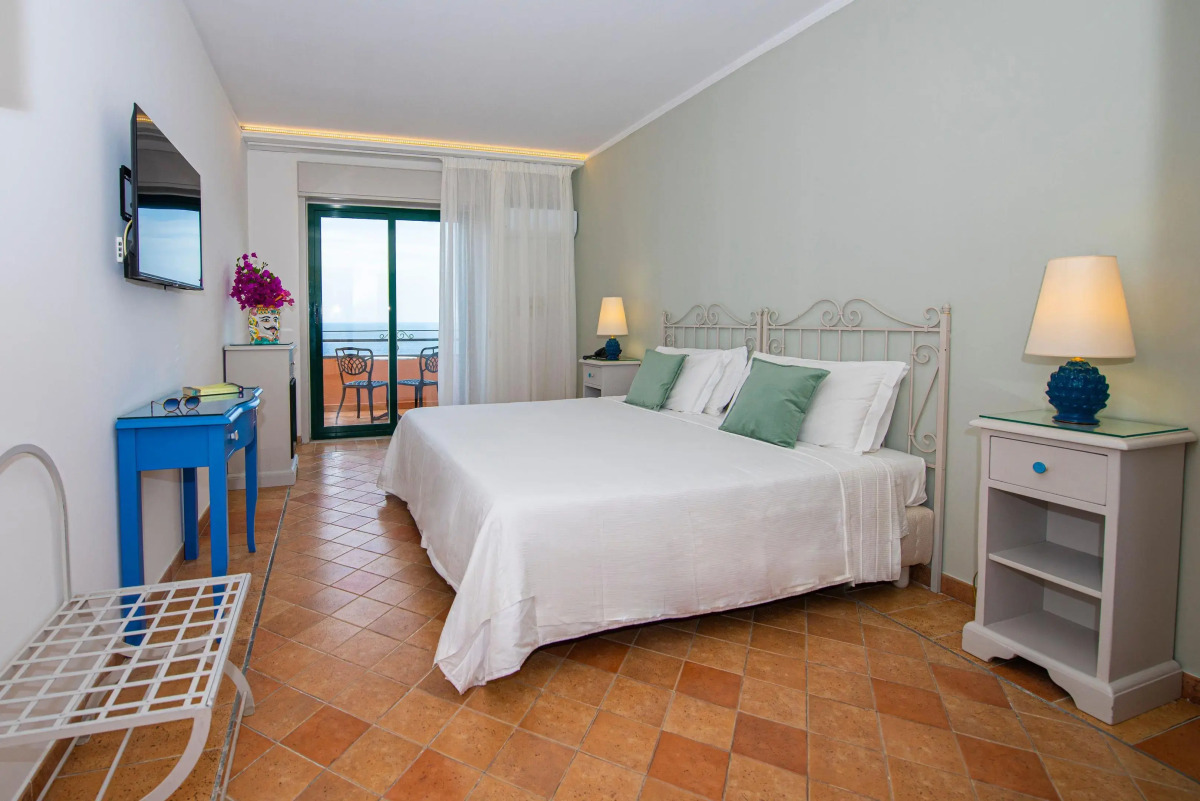 Baia Taormina Hotel
