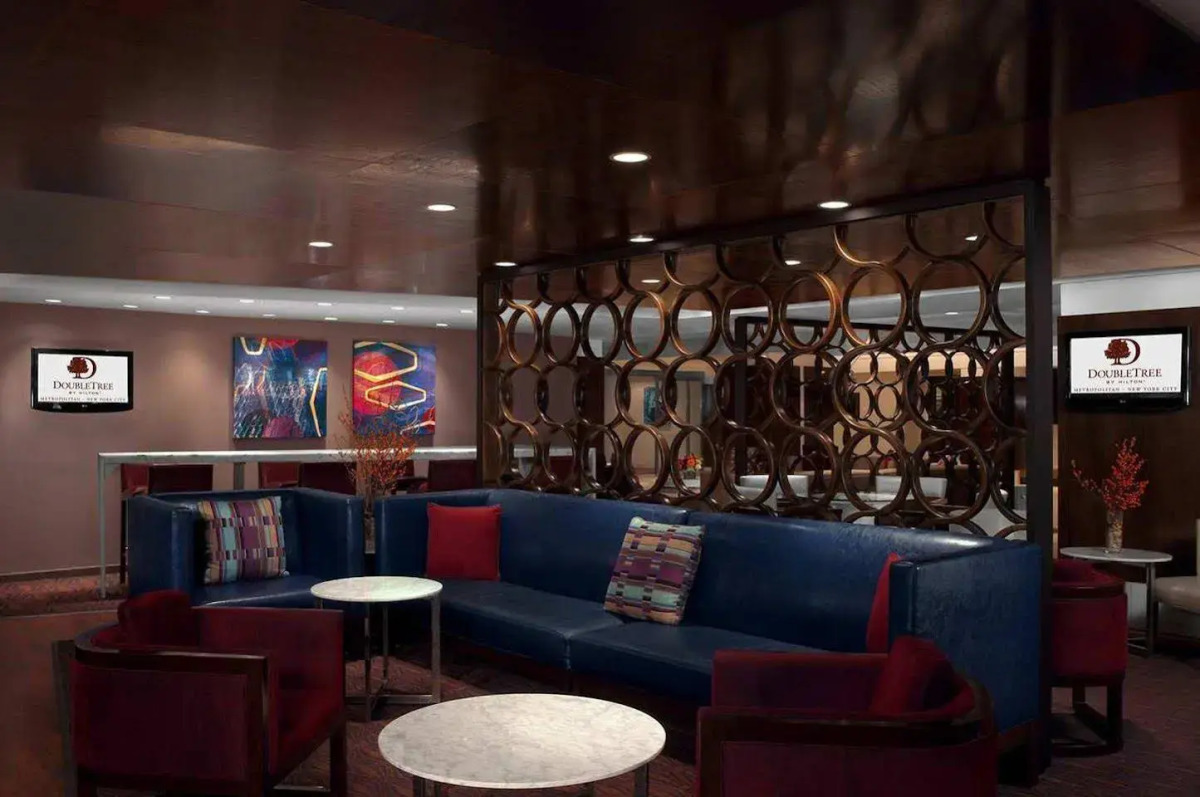 Отель DoubleTree by Hilton Metropolitan - New York City