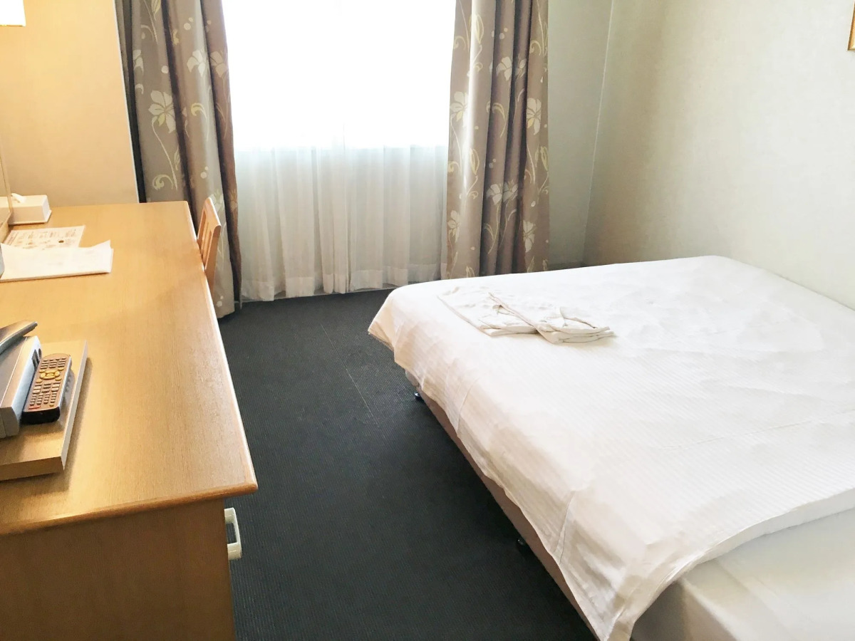 Hiyori Hotel Osaka Suminoekoen Station