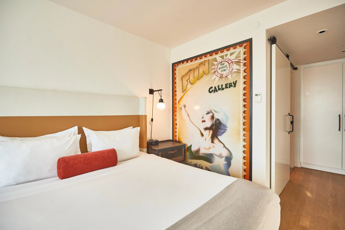 Hotel Indigo Lower East Side New York by IHG
