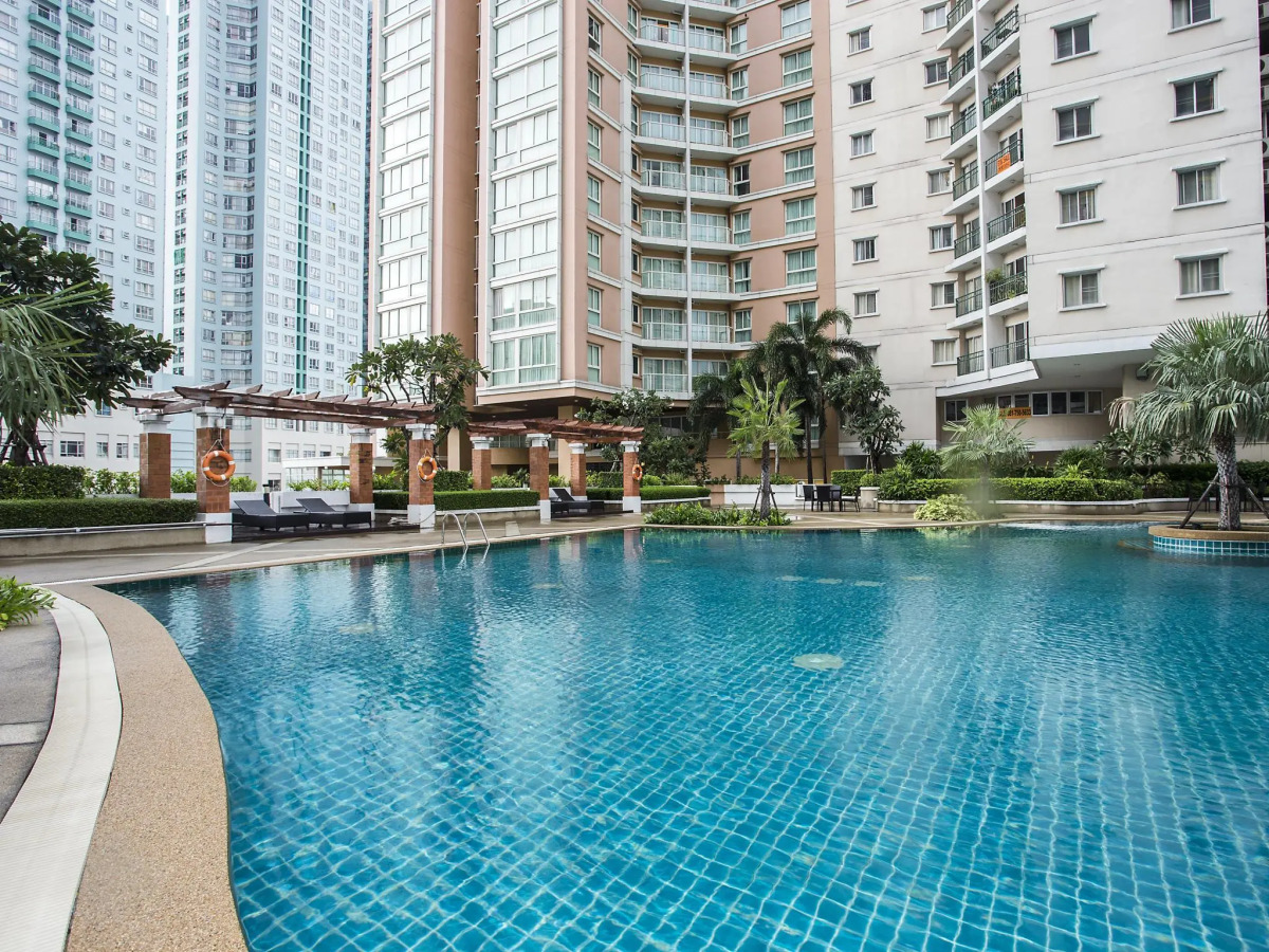 The Narathiwas Hotel & Residence Bangkok