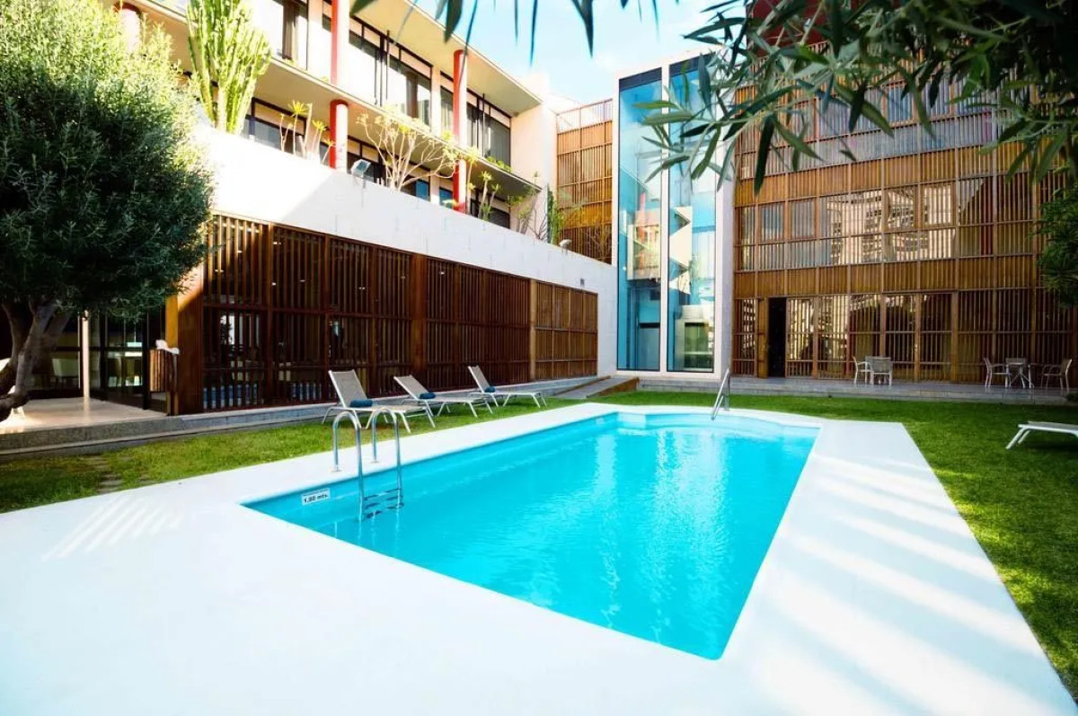 Отель Escuela Santa Cruz