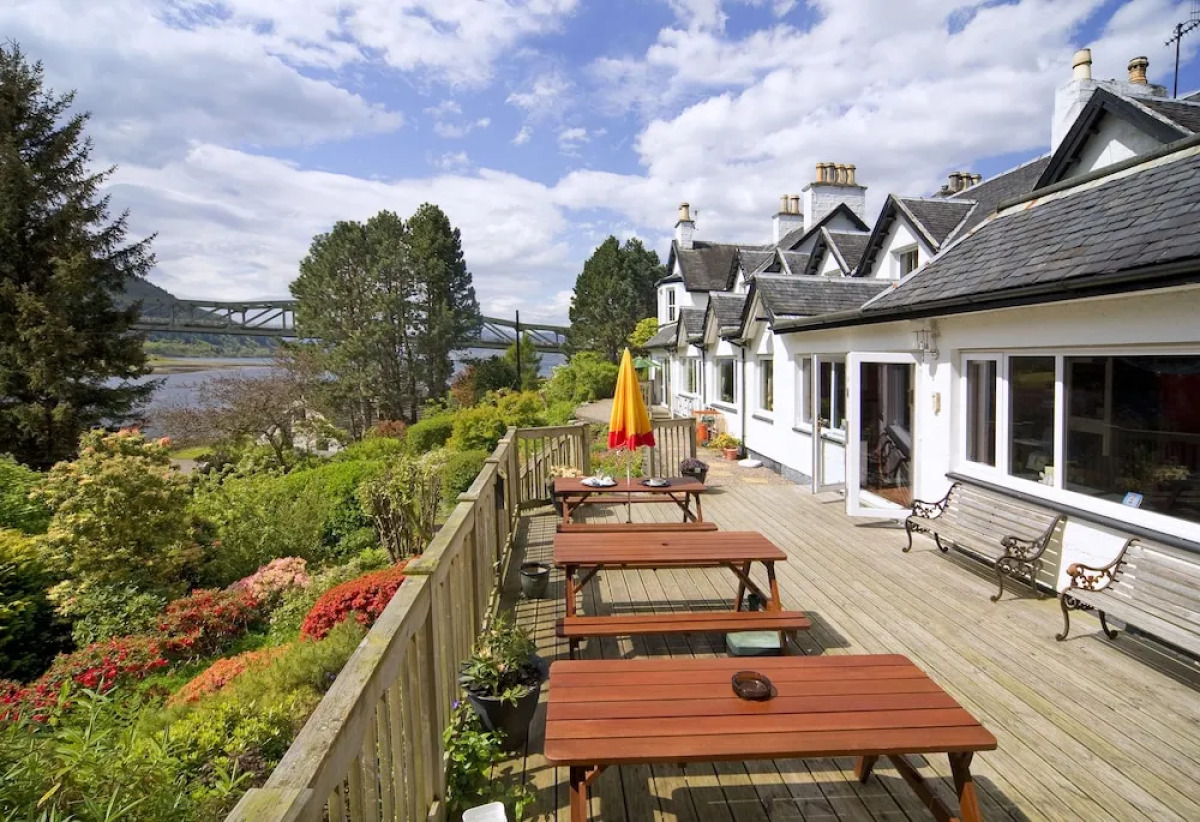 Loch Leven Hotel & Distillery