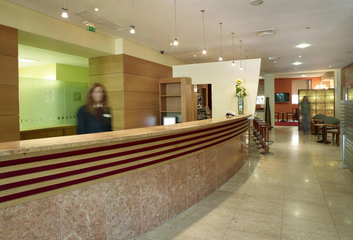 Luna Esperança Centro Hotel