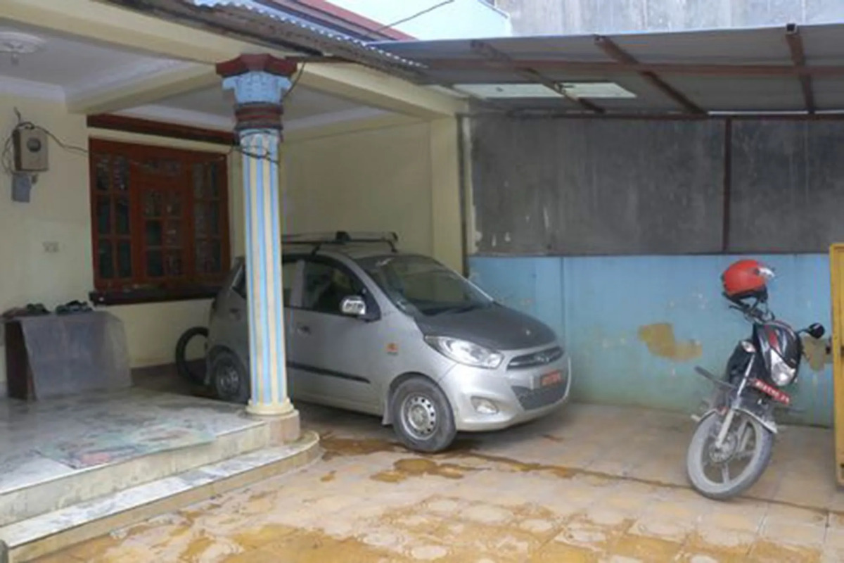 Sara's Backpackers Hotel