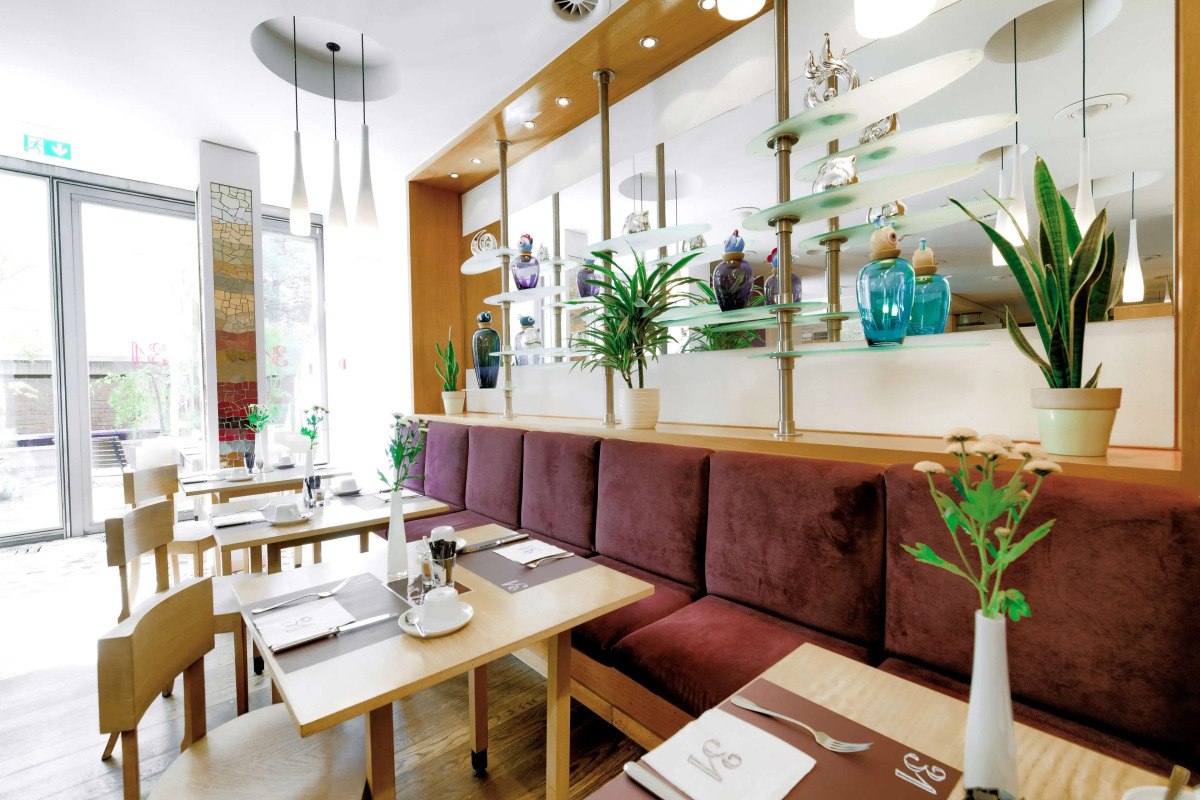 Hotel Bleibtreu Berlin by Golden Tulip