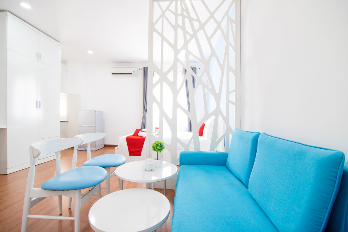 RedDoorz Plus near Nguyen Hue Walking Street