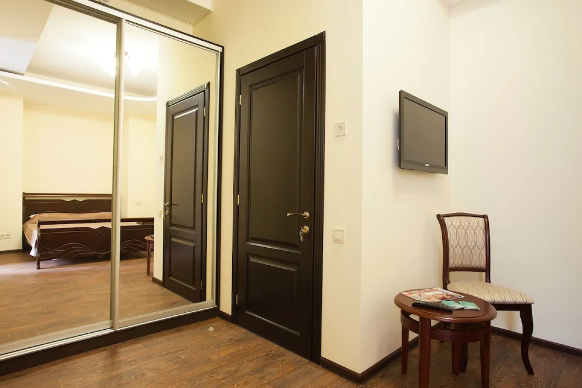 Отель «Зенит»