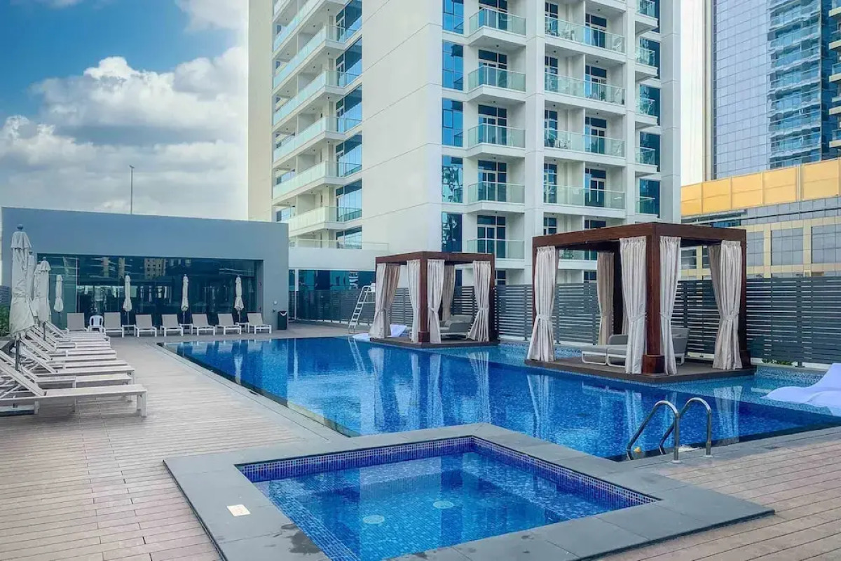 LUX The Modern Marina Suite 2 bed