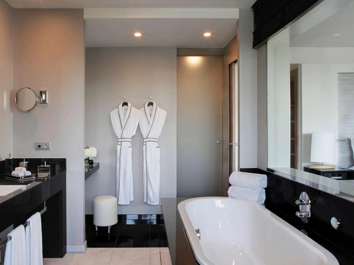 Отель Sofitel Brussels Europe