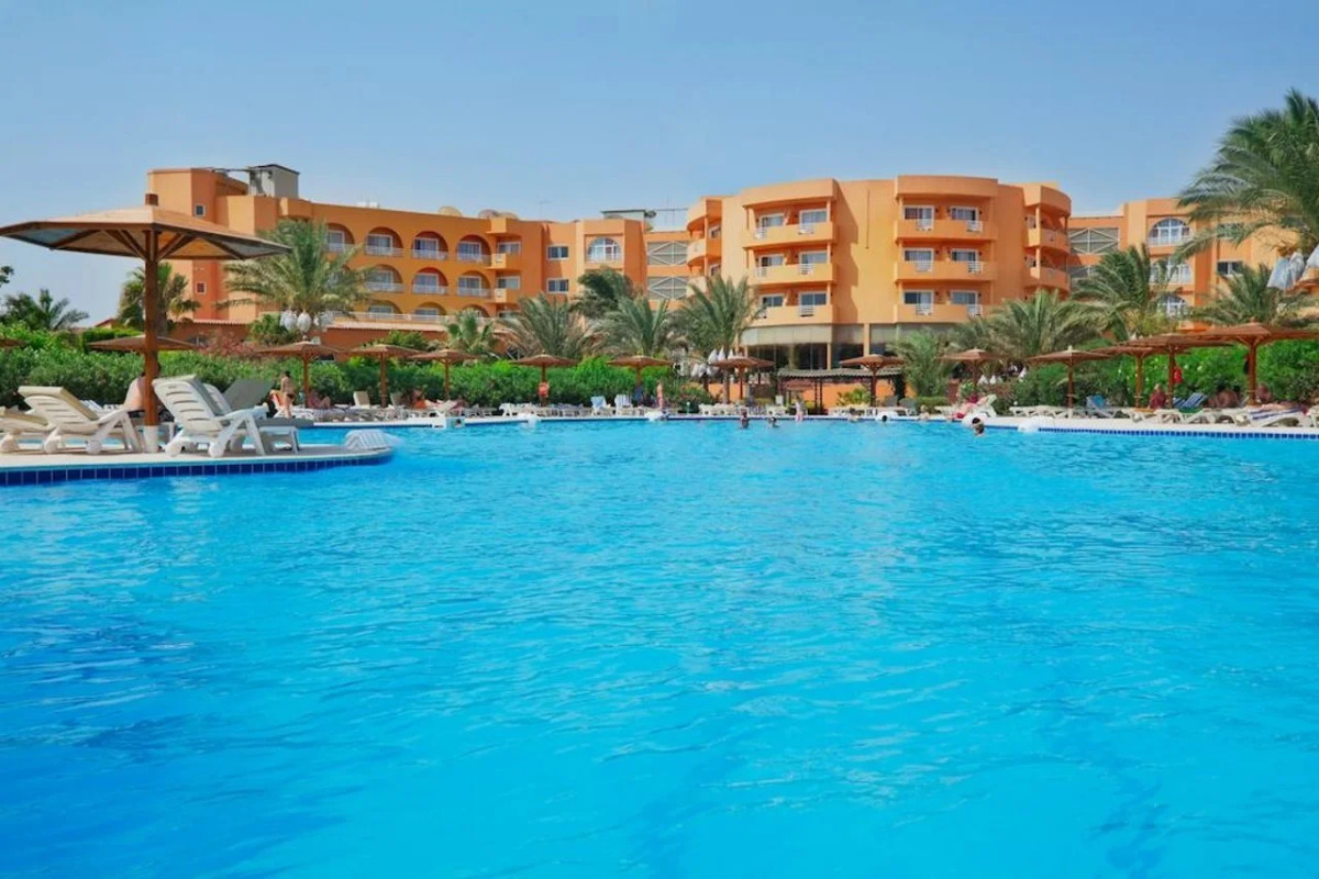 Golden Beach Resort - All inclusive