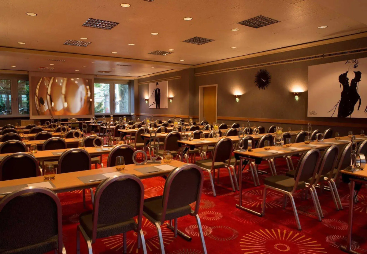 Renaissance Düsseldorf Hotel