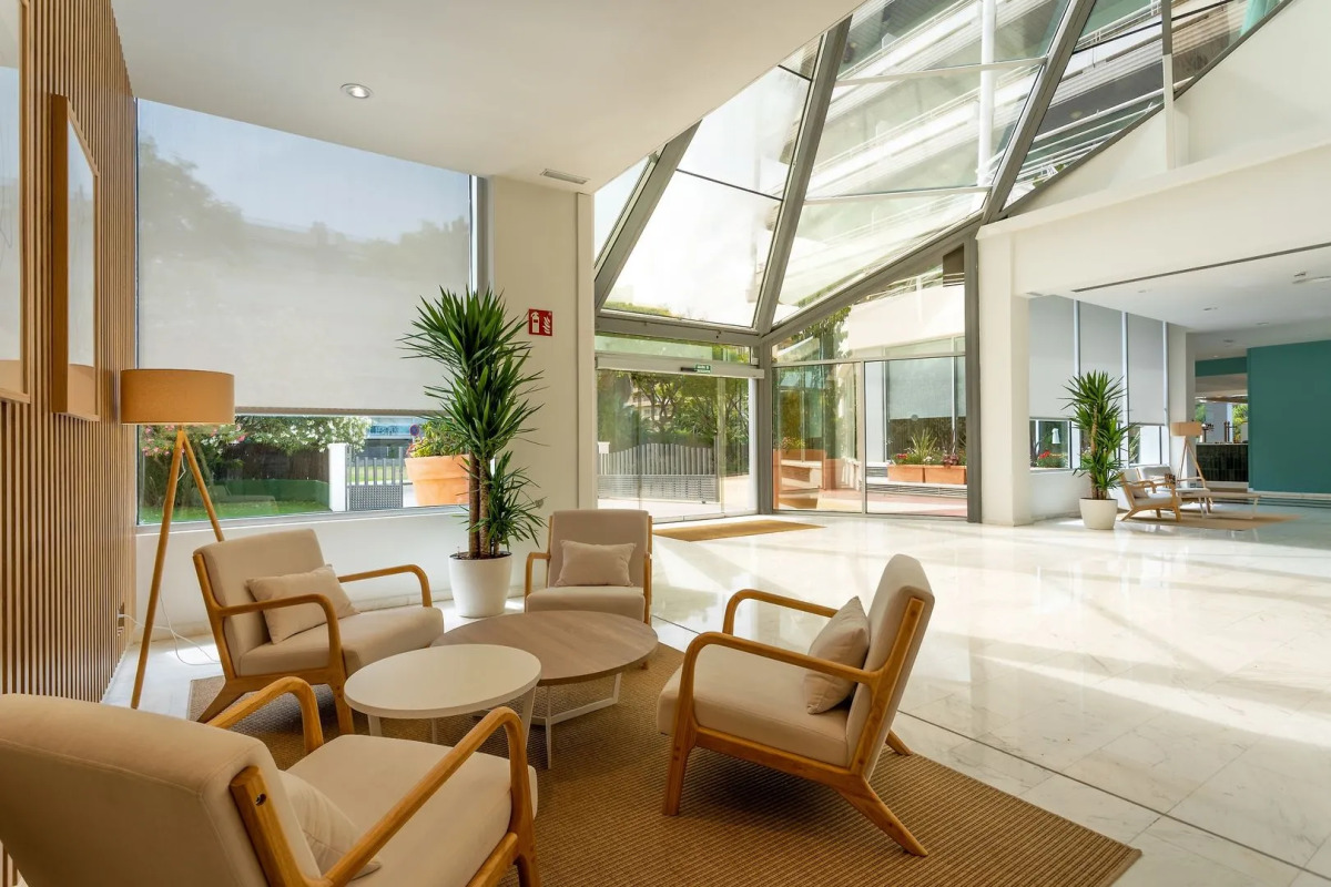 Ponient Pirámide Salou by PortAventura World