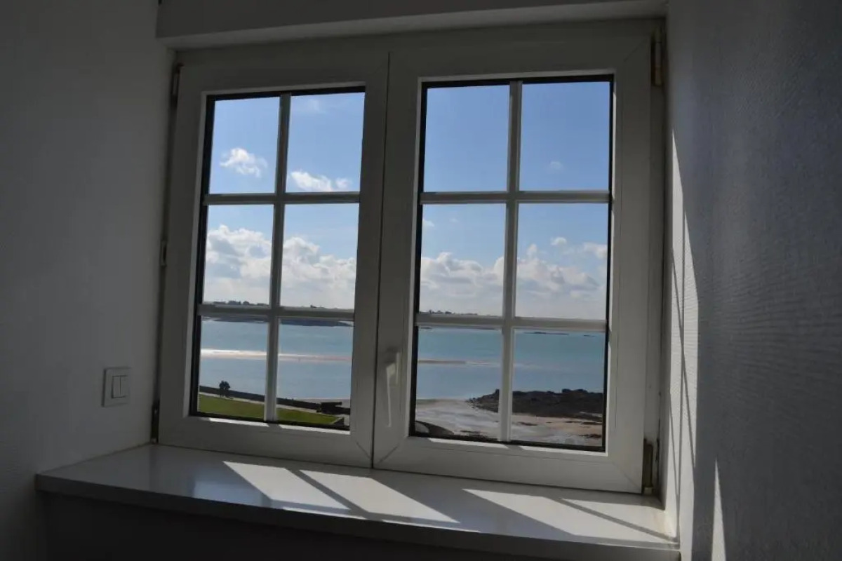 Hotel De La Porte Saint Pierre