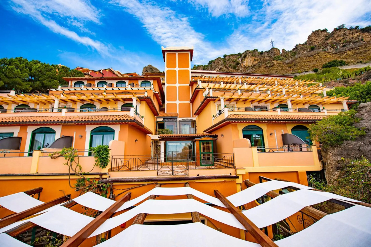 Baia Taormina Hotel