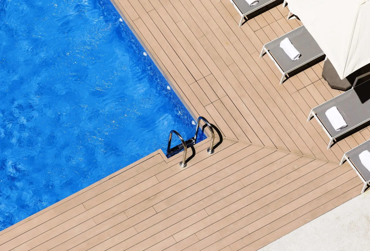 Отель ILUNION Atrium