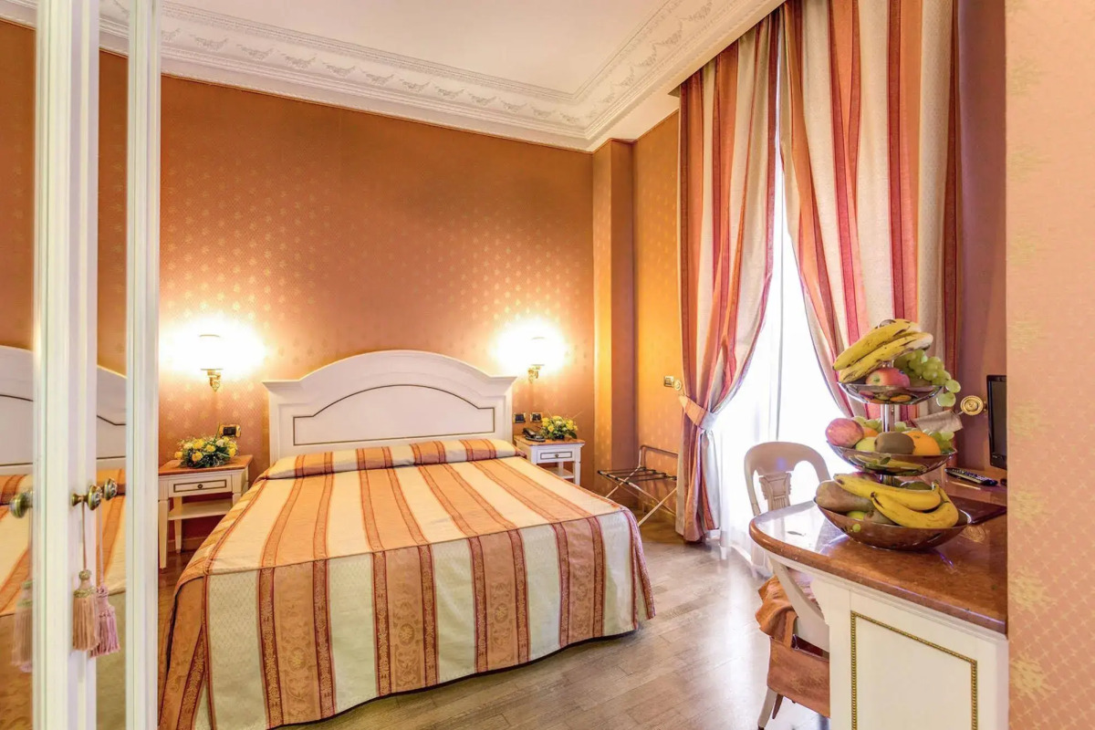 Hotel La Lumiere di Piazza di Spagna