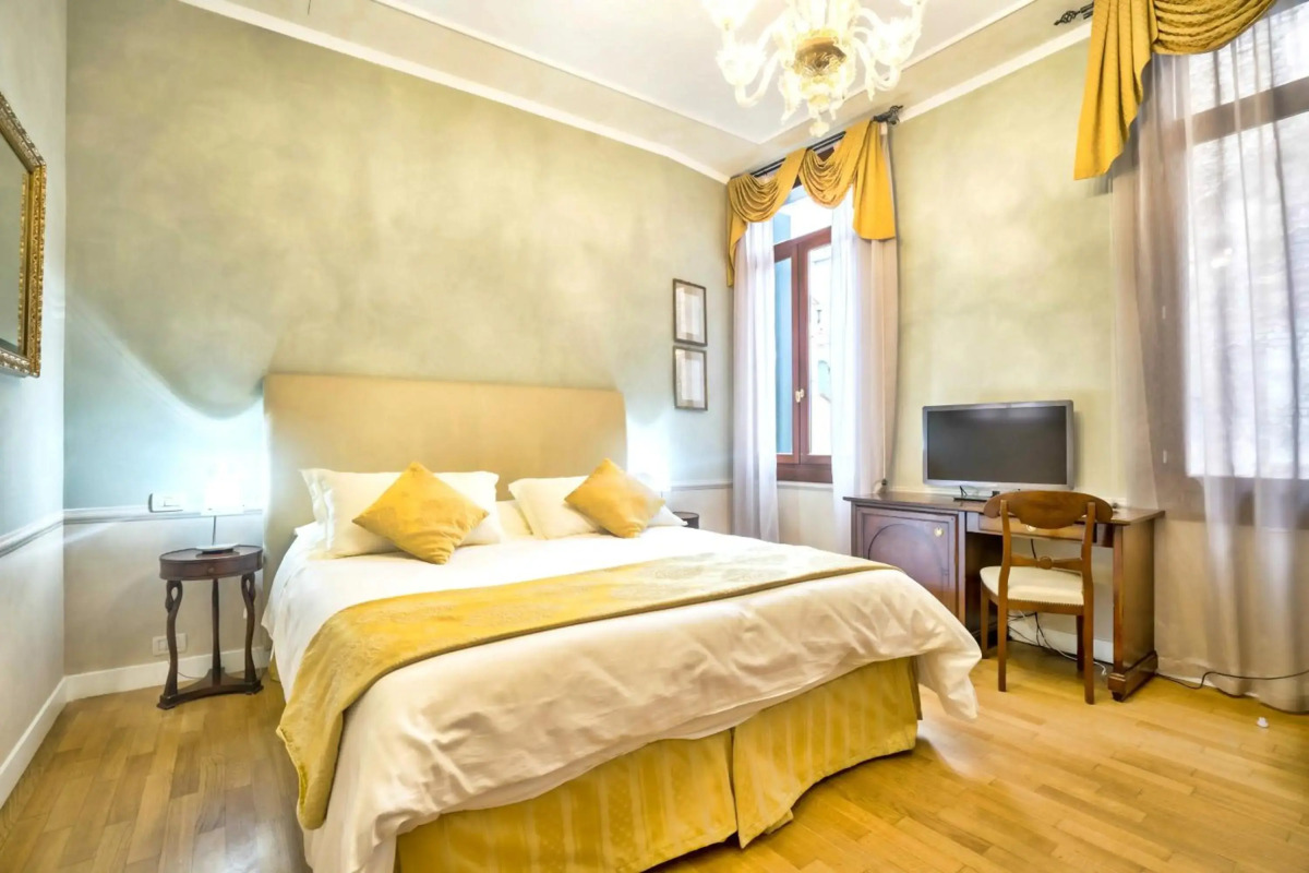 Paramount Times Square – A Generator Hotel