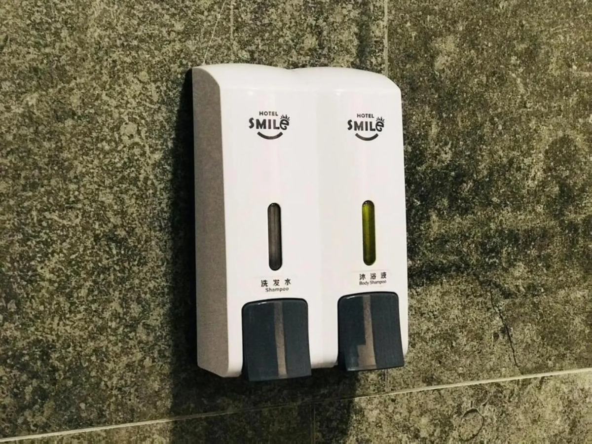 Smile Hotel Danau Kota